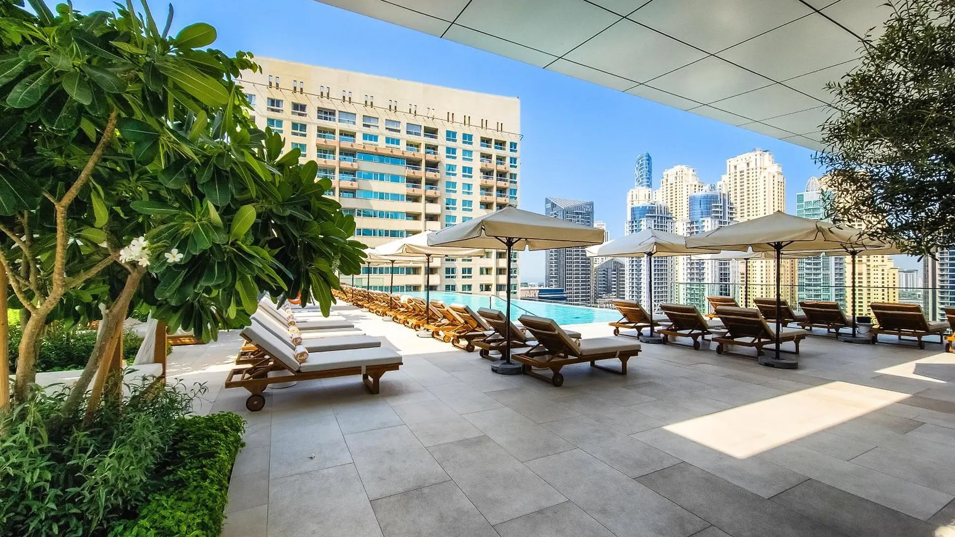 Elegant Family Apartment In Marina Vida Residence Dubai