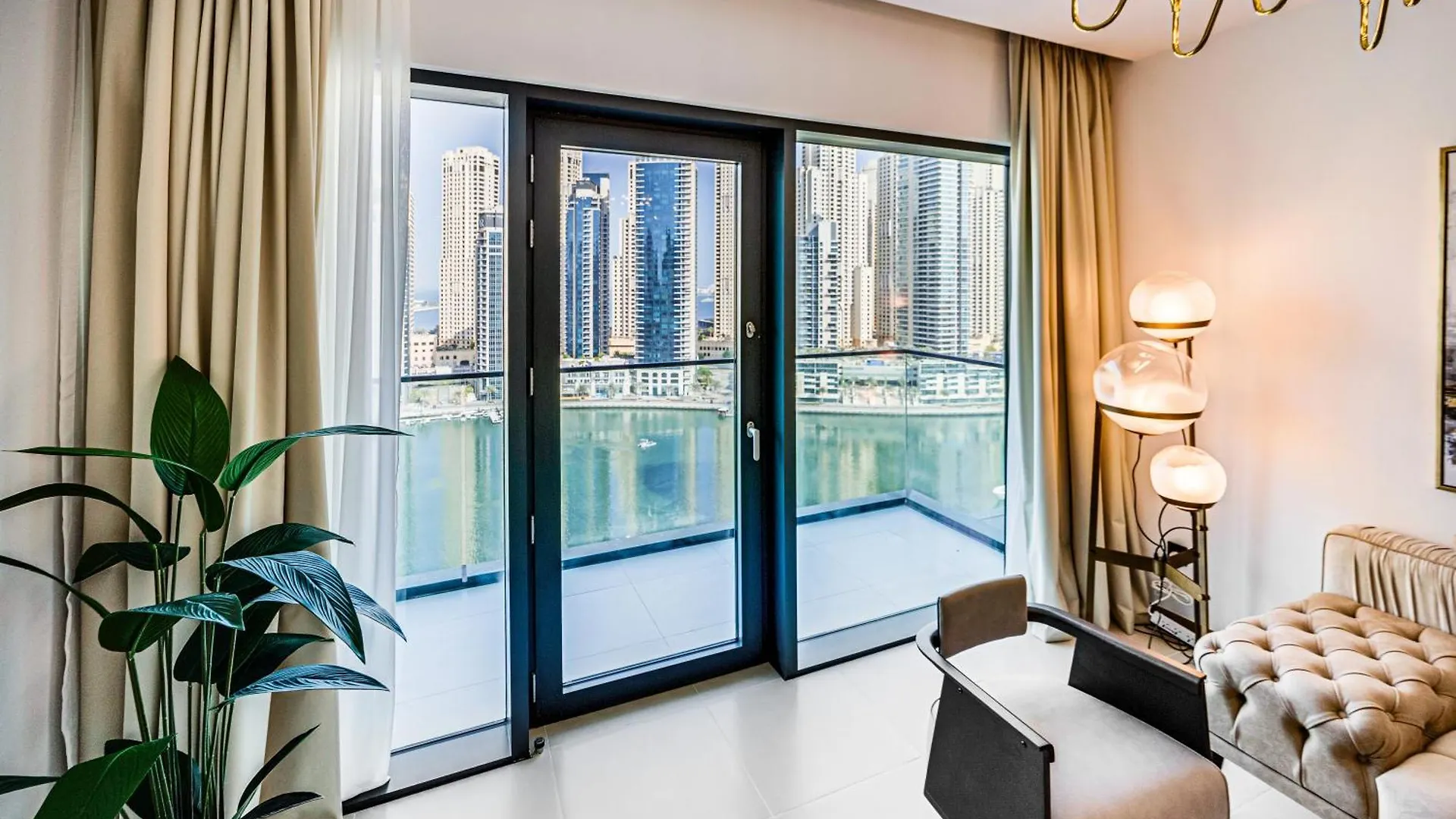 Elegant Family Apartment In Marina Vida Residence Dubai