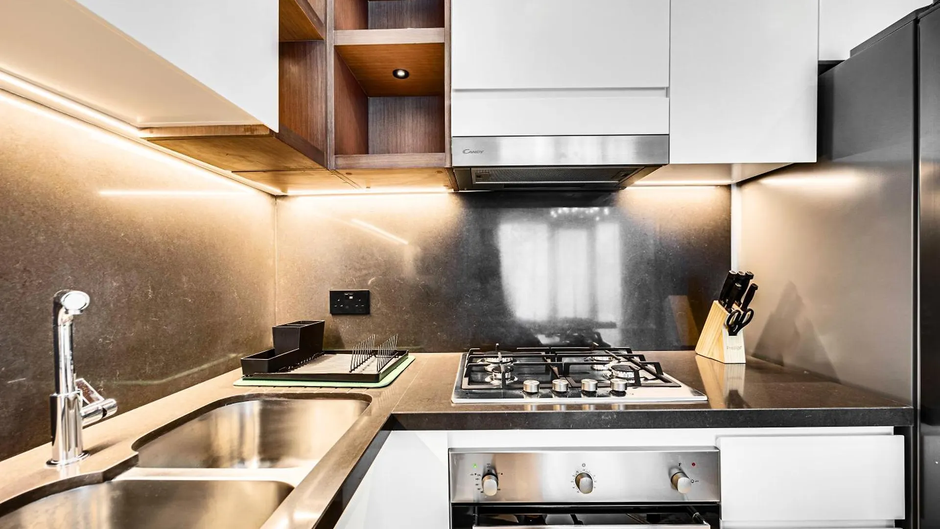 Elegant Family Apartment In Marina Vida Residence Dubai